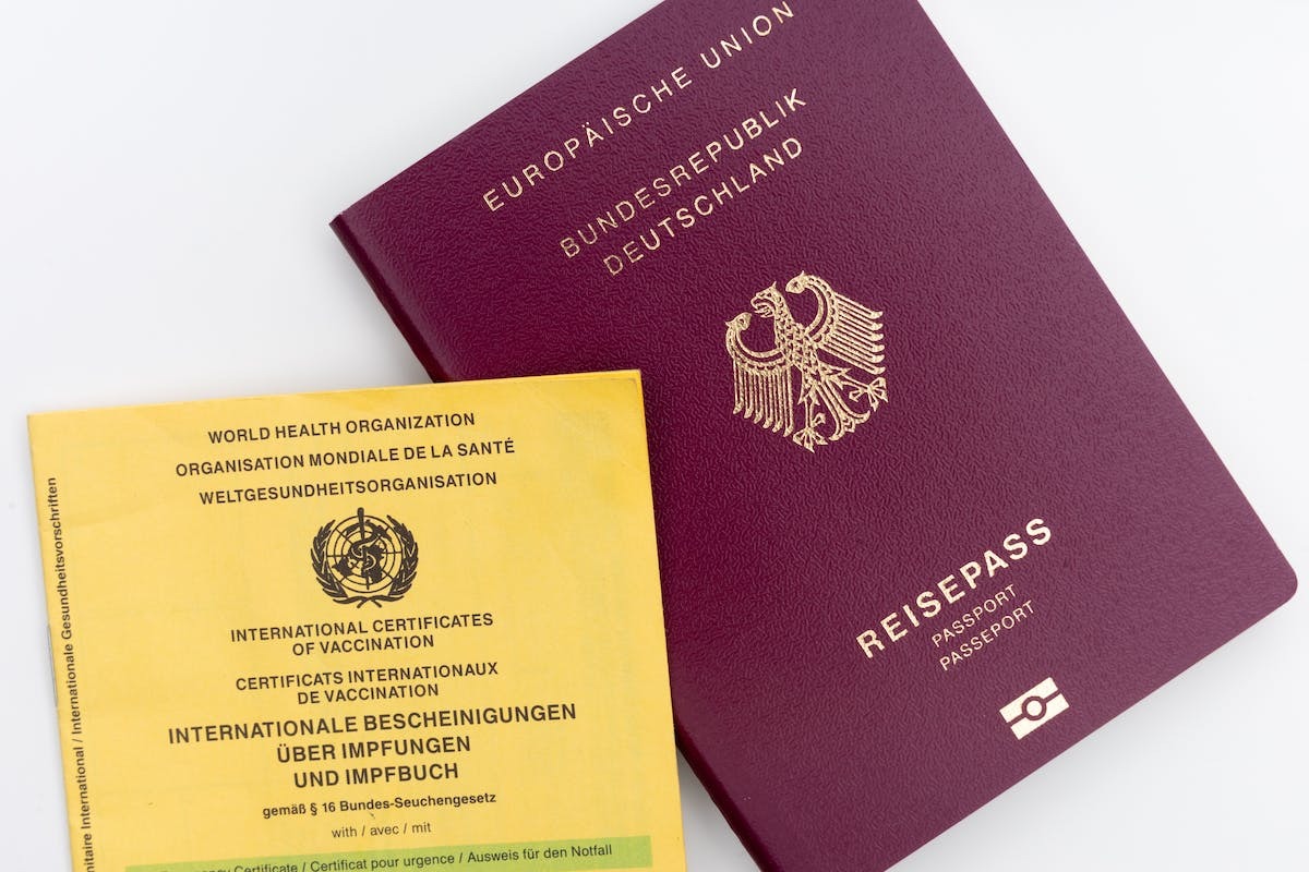 Voyager sans carte d’identité et sans passeport : les alternatives possibles